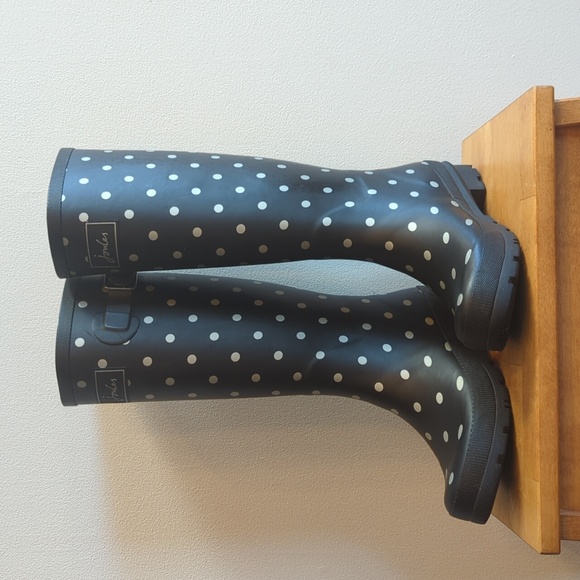 ⚡JOULES polkadot tall rain boots - Picture 2 of 11
